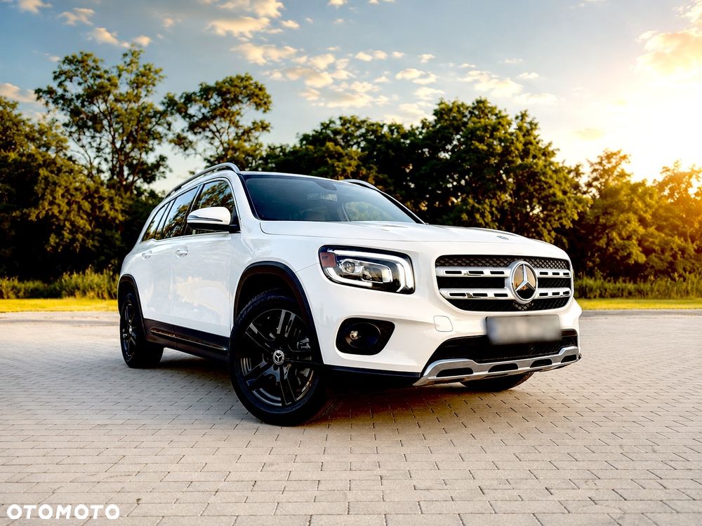 Mercedes-Benz GLB 250 4-Matic 8G-DCT - 5