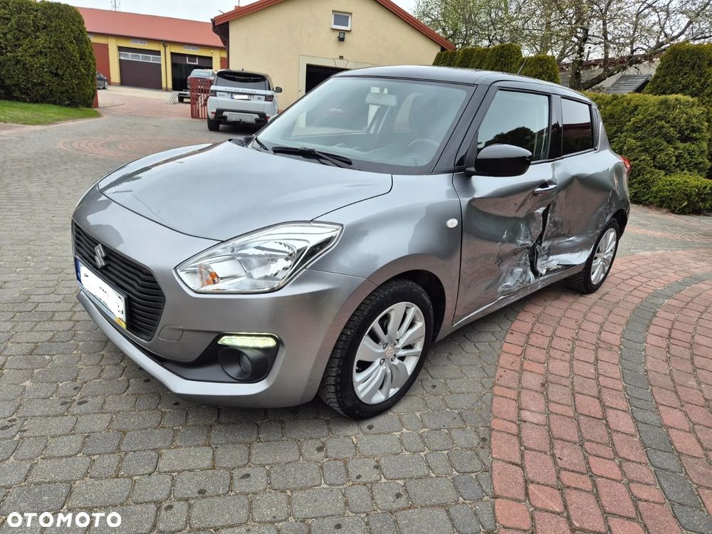 Suzuki Swift 1.2 SHVS Premium Plus - 3