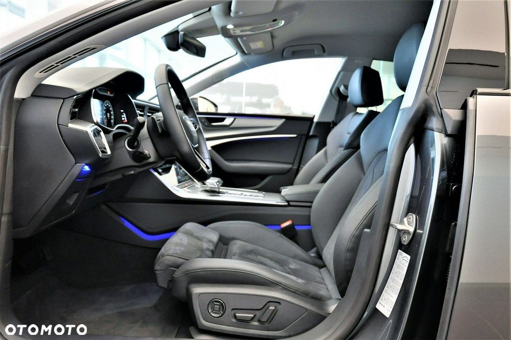 Audi A7 Sportback - 11