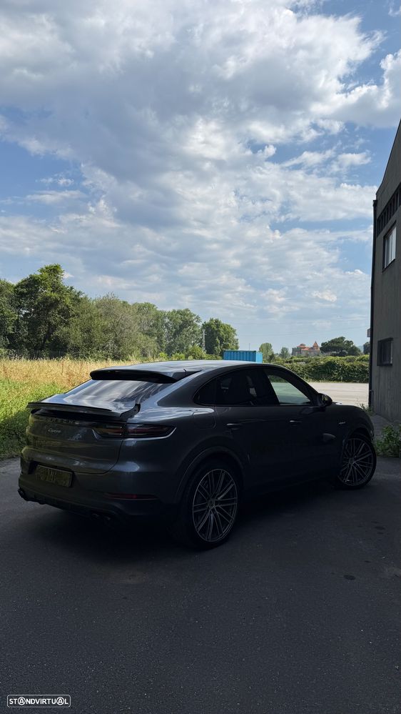 Porsche Cayenne S E-Hybrid - 7