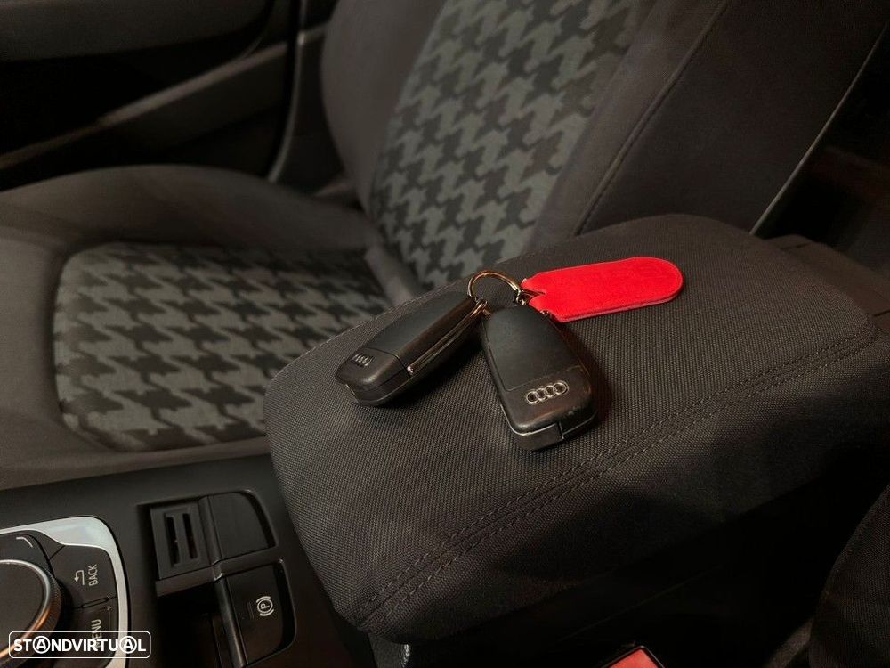 Audi A3 Limousine 1.6 TDI S-line - 31