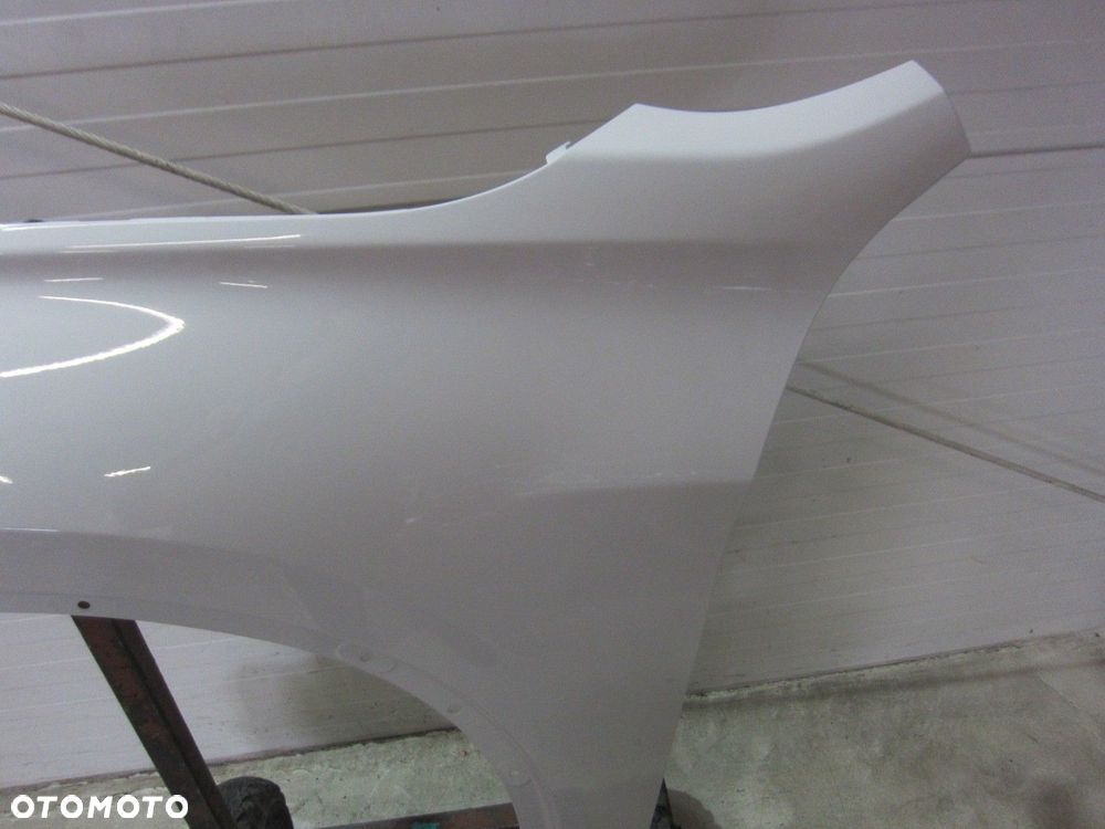 BMW X1 F48 BŁOTNIK PRZEDNI LEWY ALPINWEISS A300 PRZÓD LEWY BIAŁY W KOLOR - 9