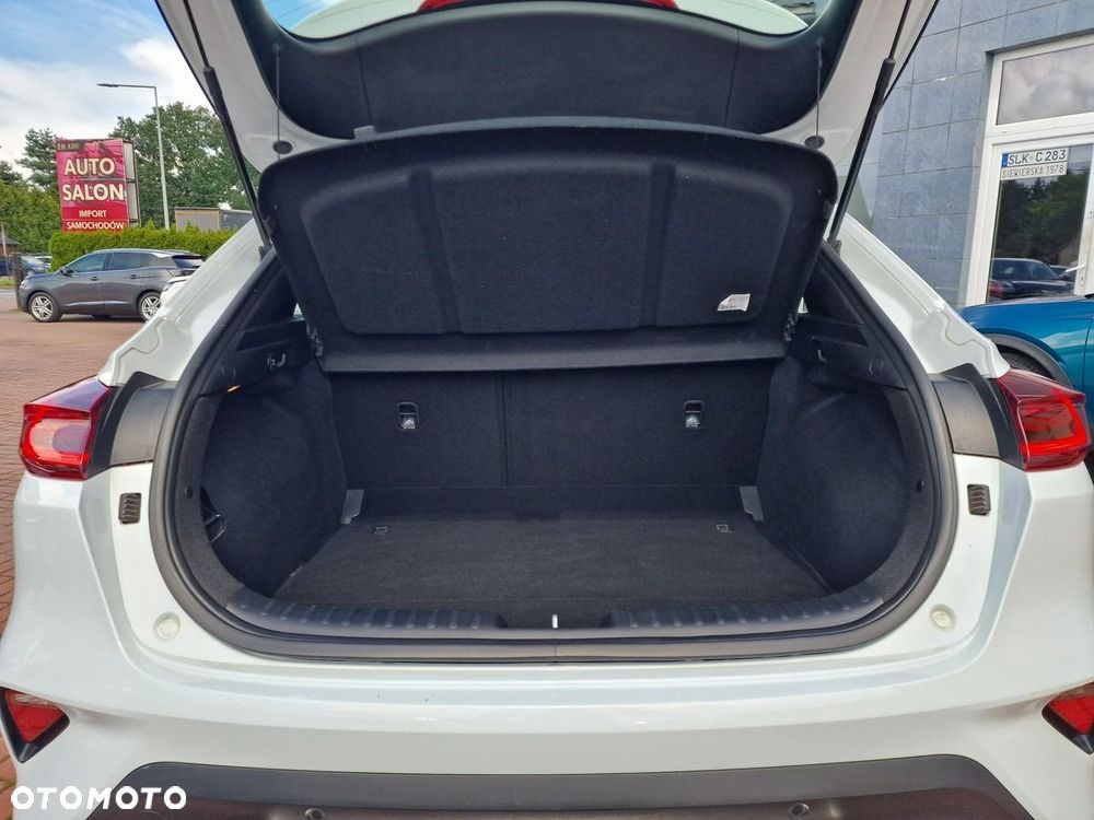 Kia XCeed 1.5 T-GDI Business Line - 21