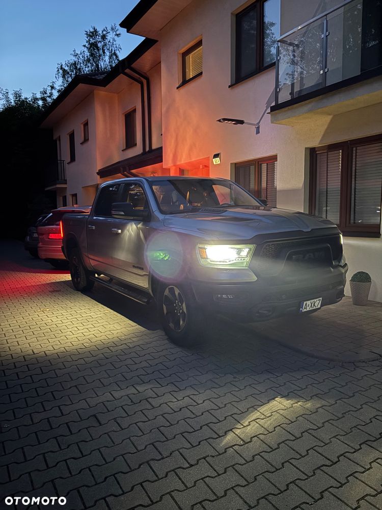 RAM 1500 Crew Cab Shortbed Rebel - 4
