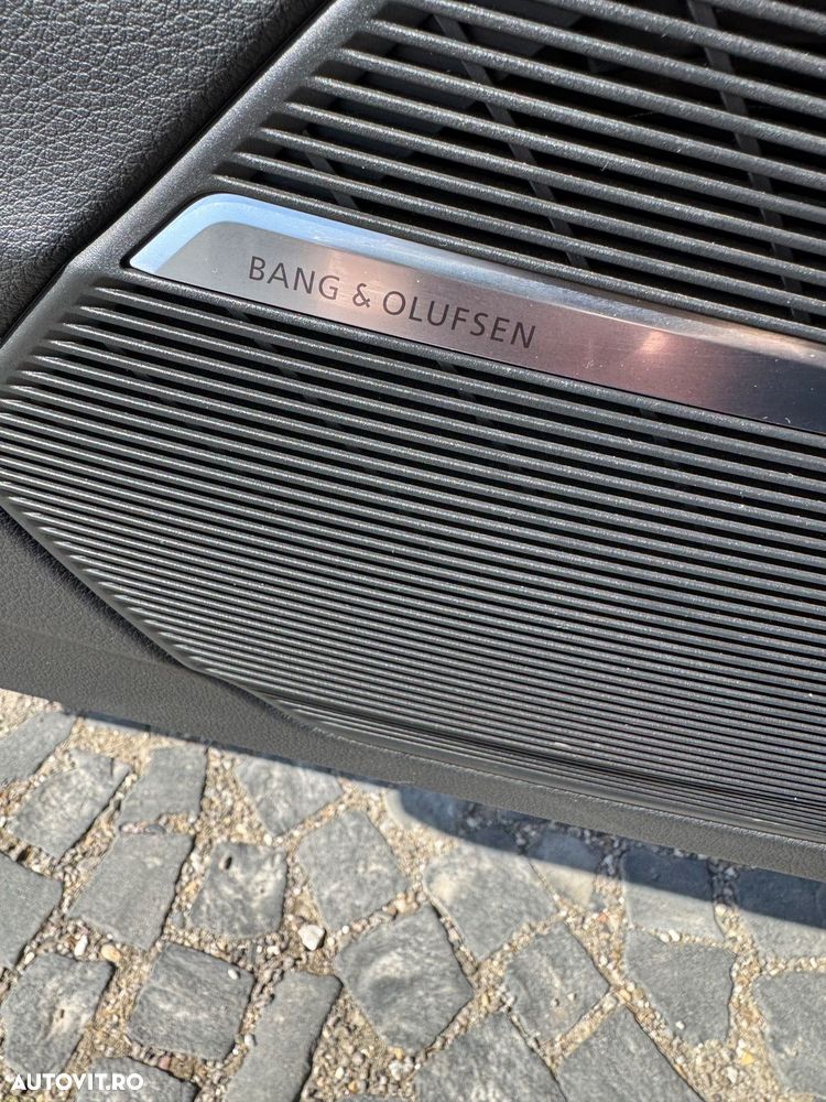 Audi RS Q8 RSQ8 4.0 TFSI quattro MHEV Tiptronic - 15