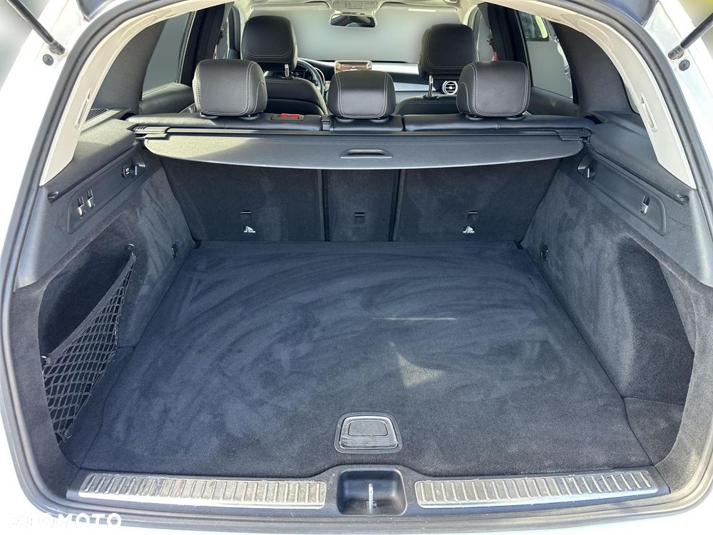 Mercedes-Benz GLC 250 4-Matic - 28