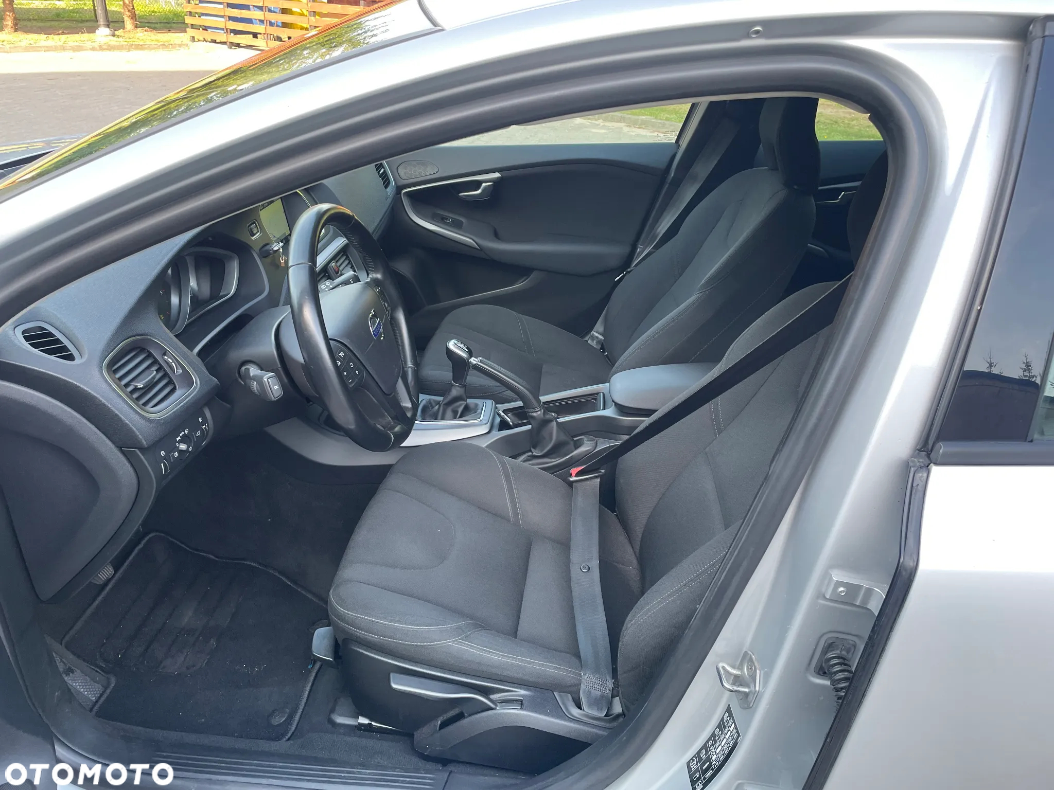 Volvo V40 D2 Momentum - 17