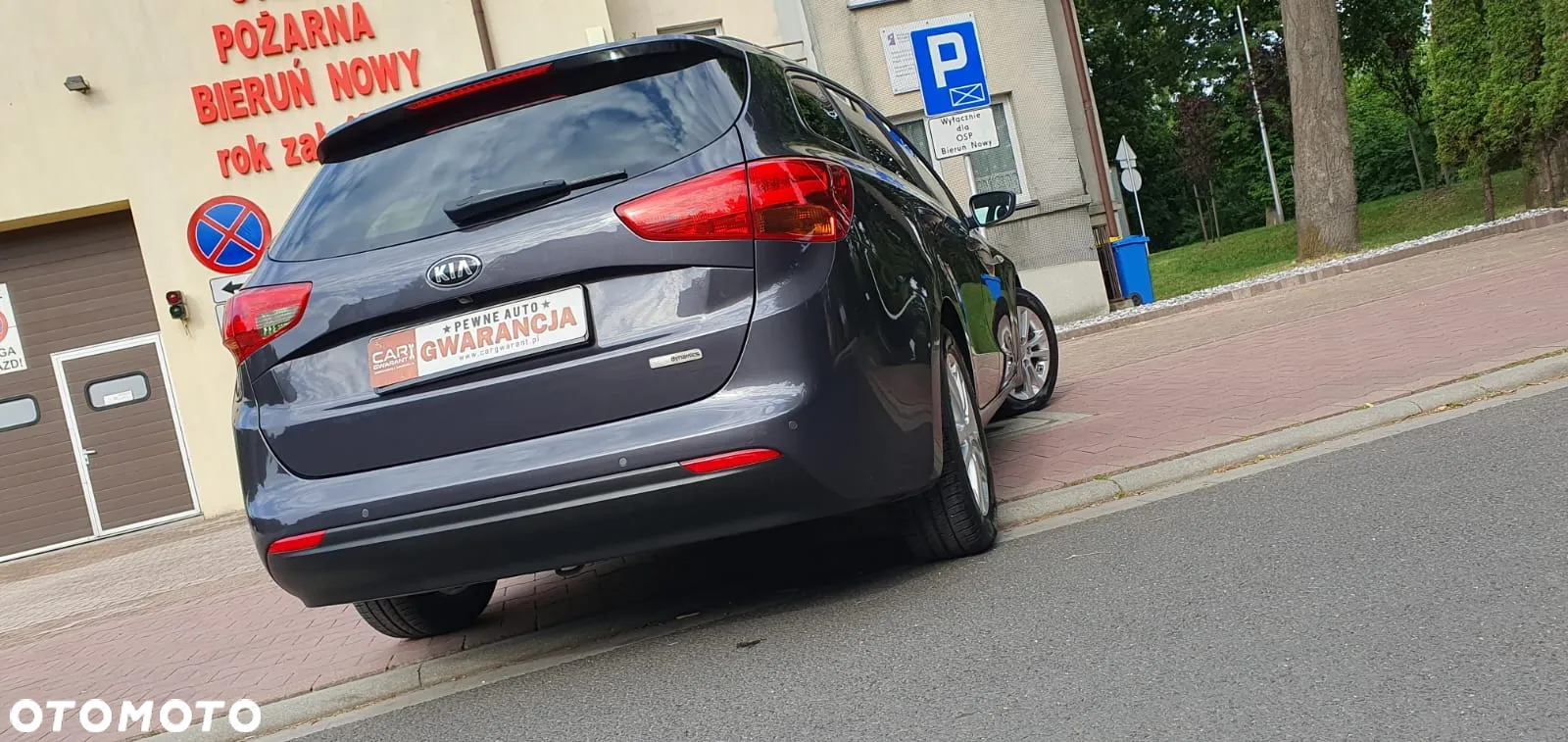 Kia Ceed 1.6 GDI SW ISG Spirit - 30