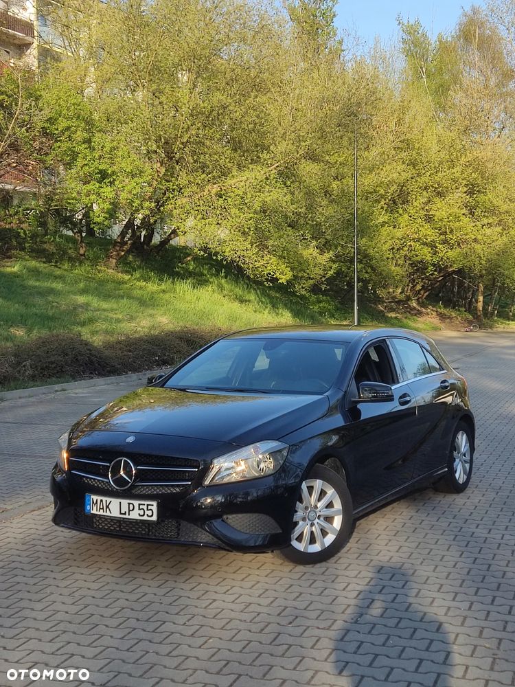 Mercedes-Benz Klasa A 180 (BlueEFFICIENCY) AMG Sport - 2