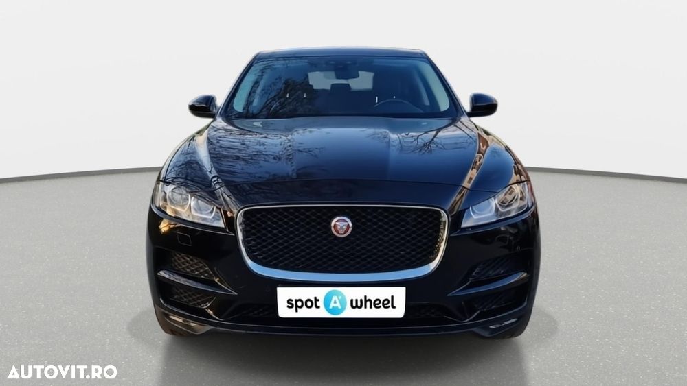 Jaguar F-Pace - 3
