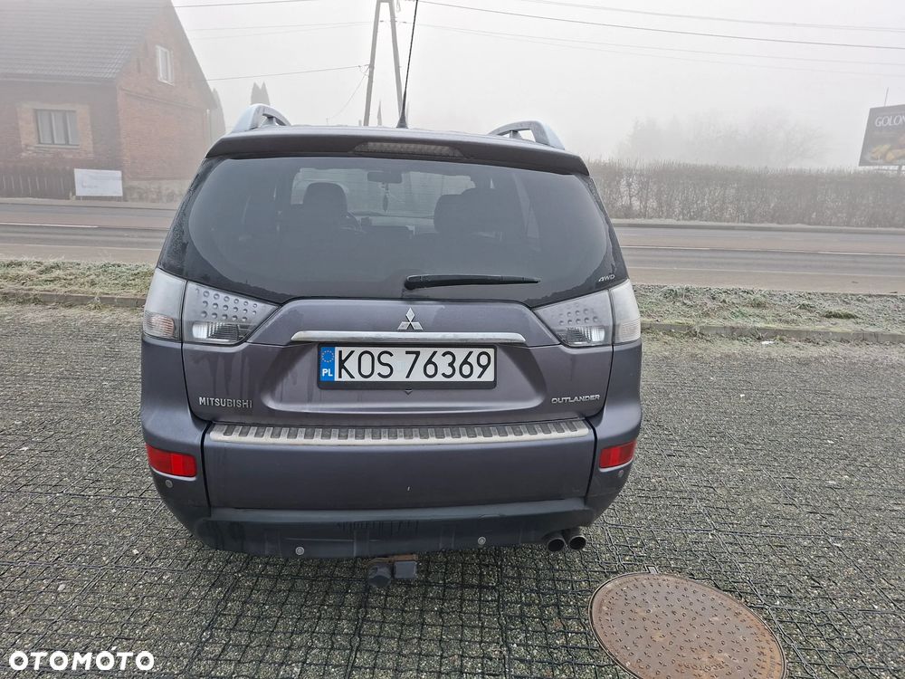 Mitsubishi Outlander 2.0 DID Intense + SE - 2