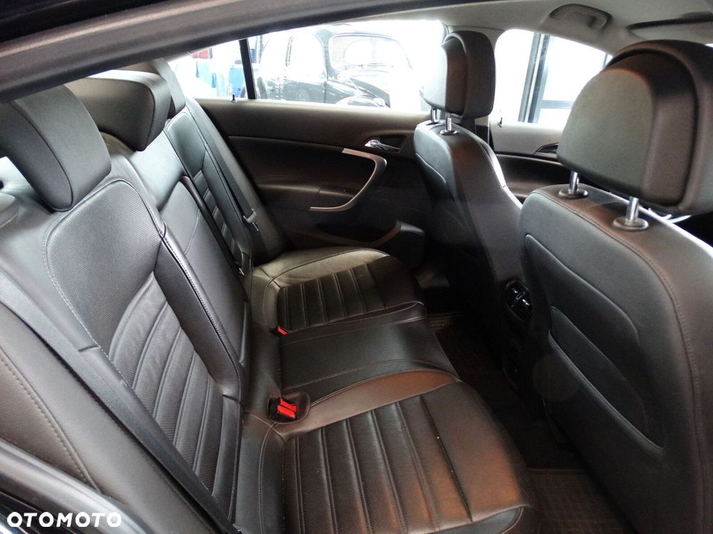 Opel Insignia - 26