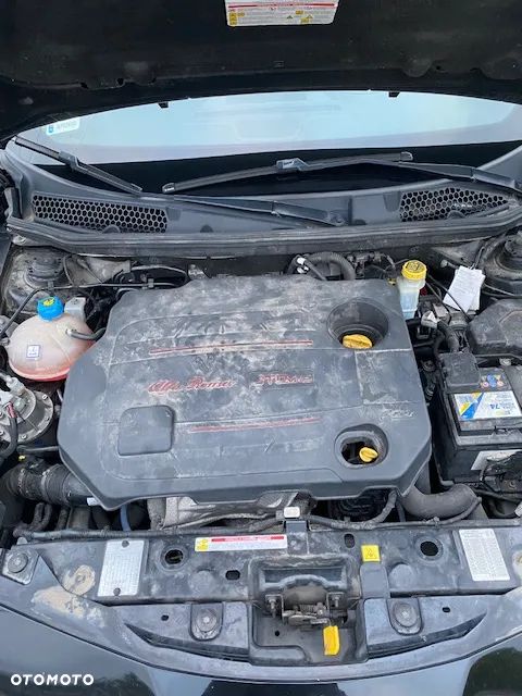 Alfa Romeo Giulietta 1.6 JTDM 16V Veloce - 8