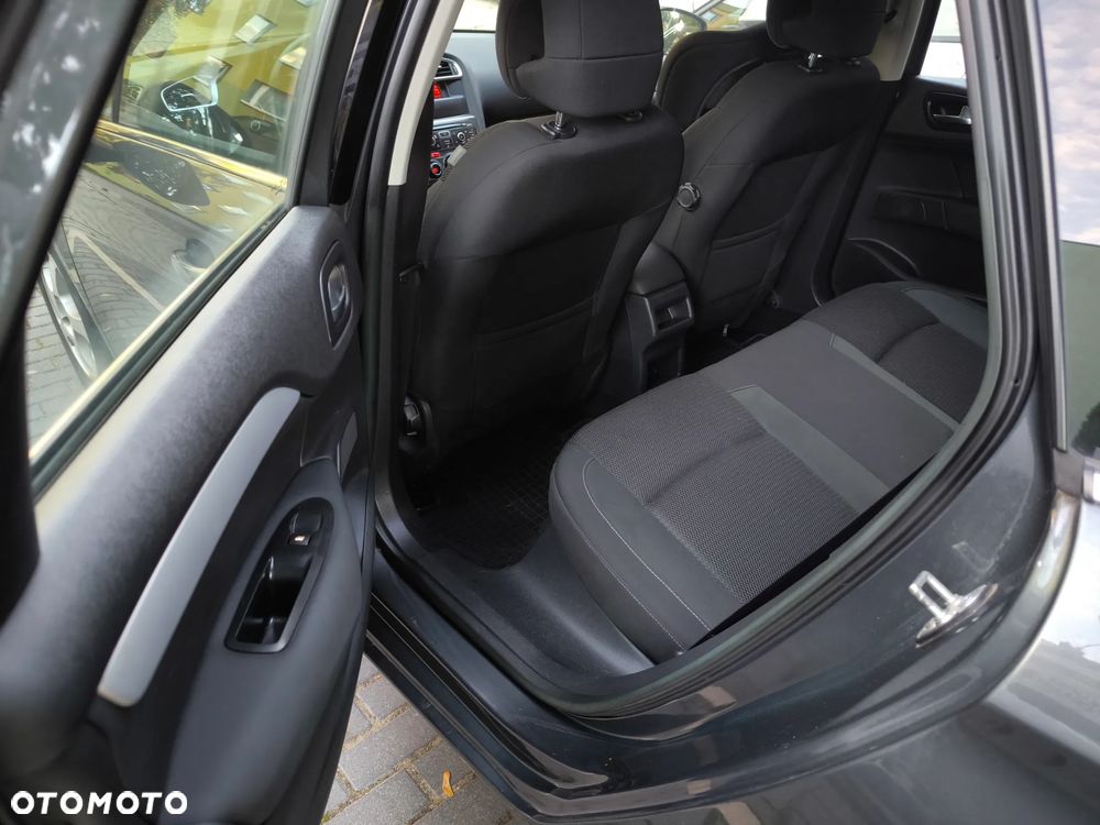 Citroën C4 1.4 VTi Attraction - 7