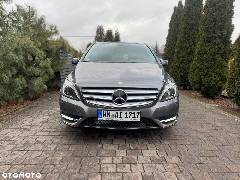 Mercedes-Benz Klasa B 180 BlueEFFICIENCY Edition Style - 7