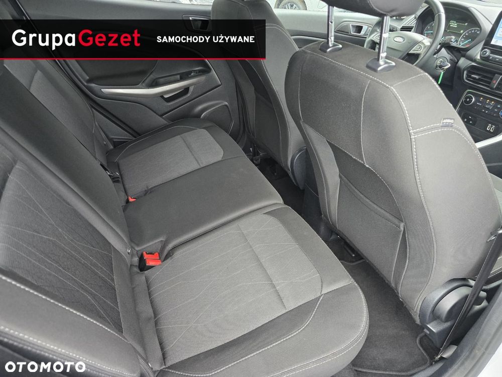Ford EcoSport - 32