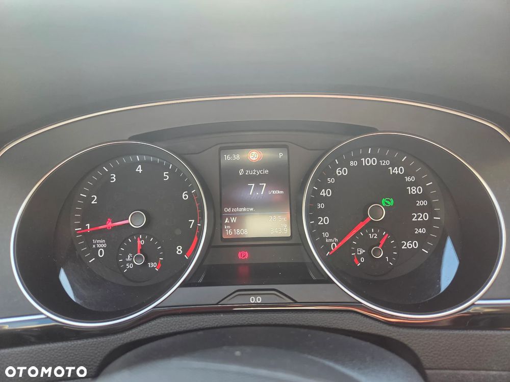 Volkswagen Passat 1.5 TSI EVO Business DSG - 17