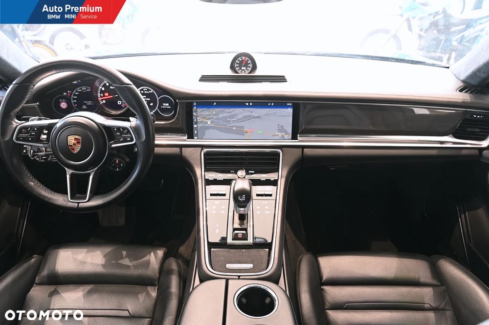 Porsche Panamera Turbo - 18