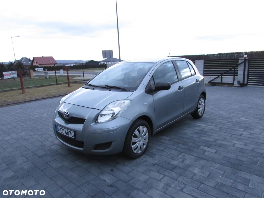 Toyota Yaris 1.0 VVT-i Cool - 3