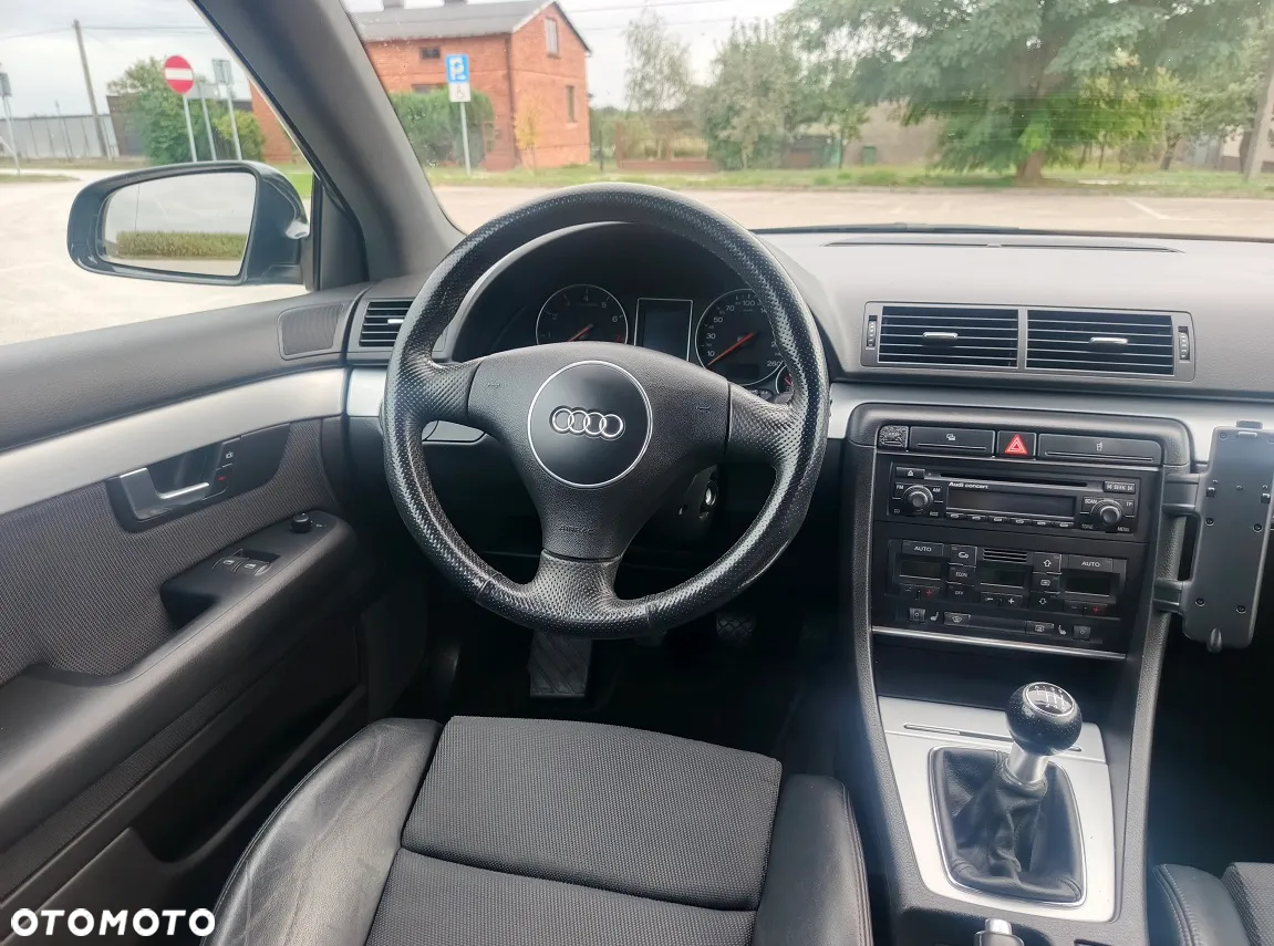 Audi A4 - 15