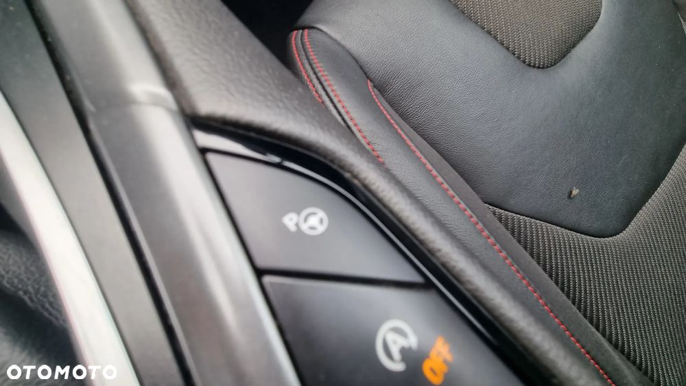 Ford Mondeo 2.0 EcoBoost ST-Line X - 15