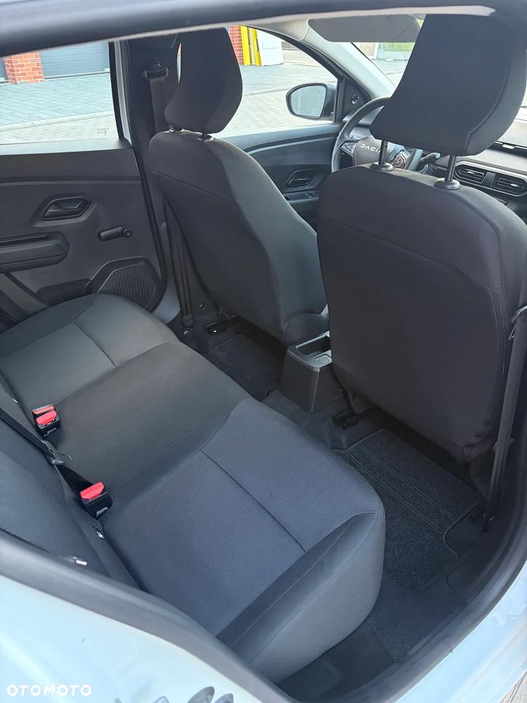 Dacia Sandero - 7