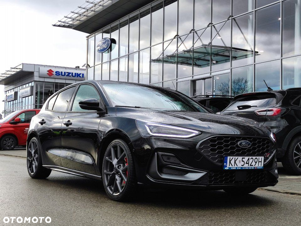 Ford Focus - 8