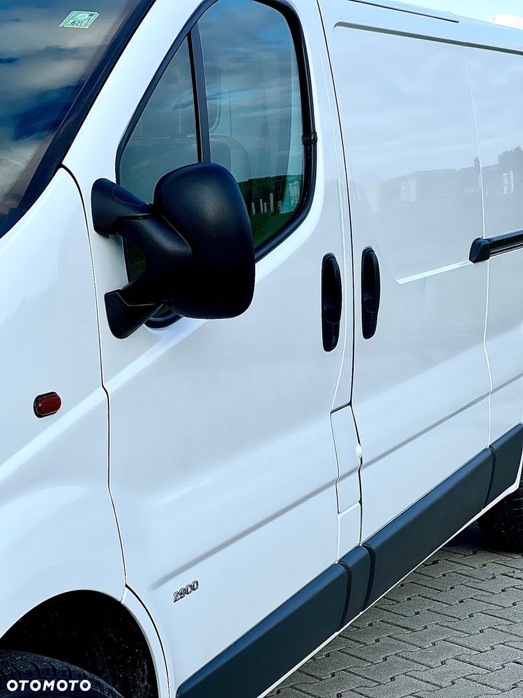 Opel Vivaro - 9