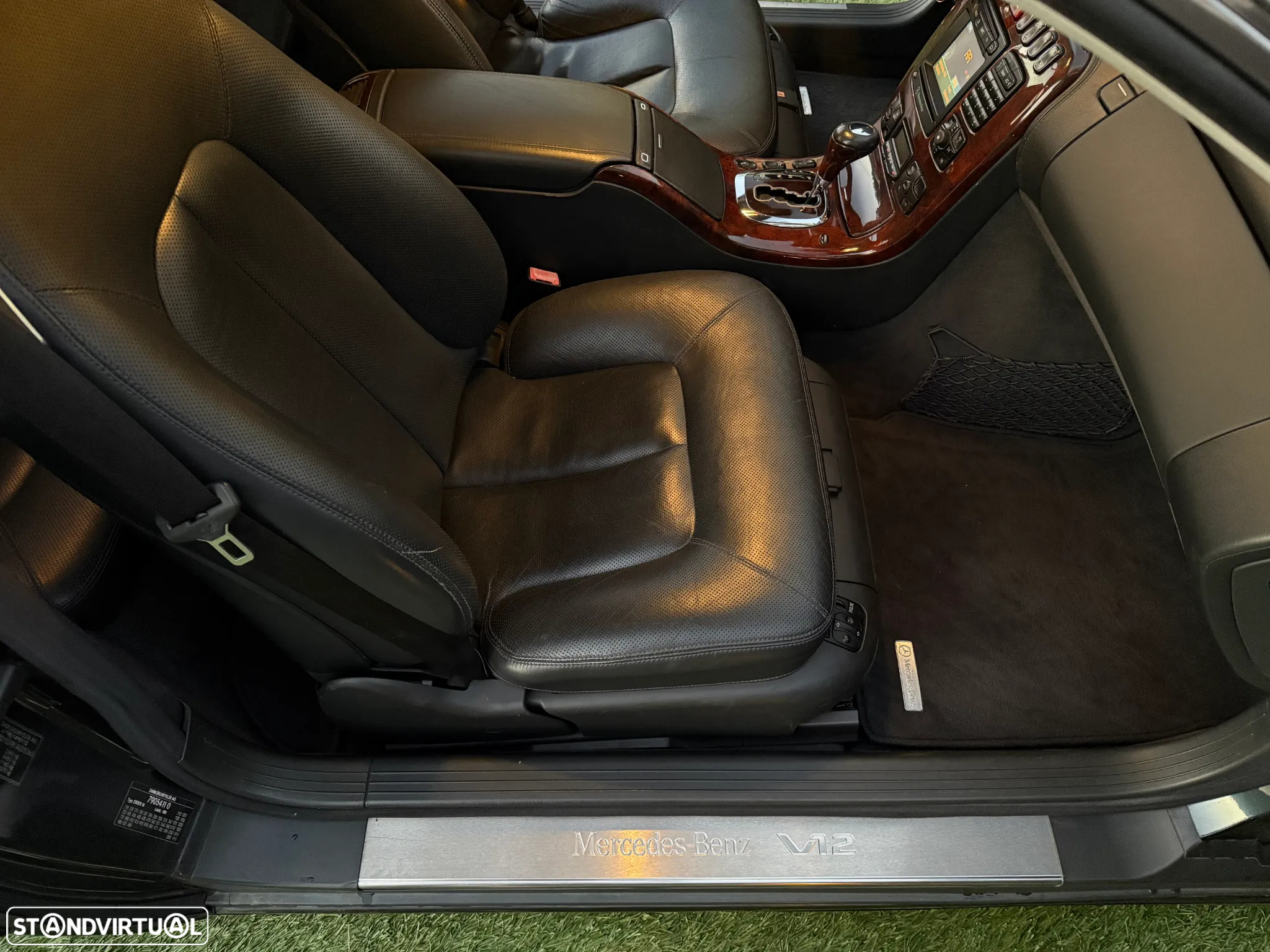 Mercedes-Benz CL 600 Coupé - 35