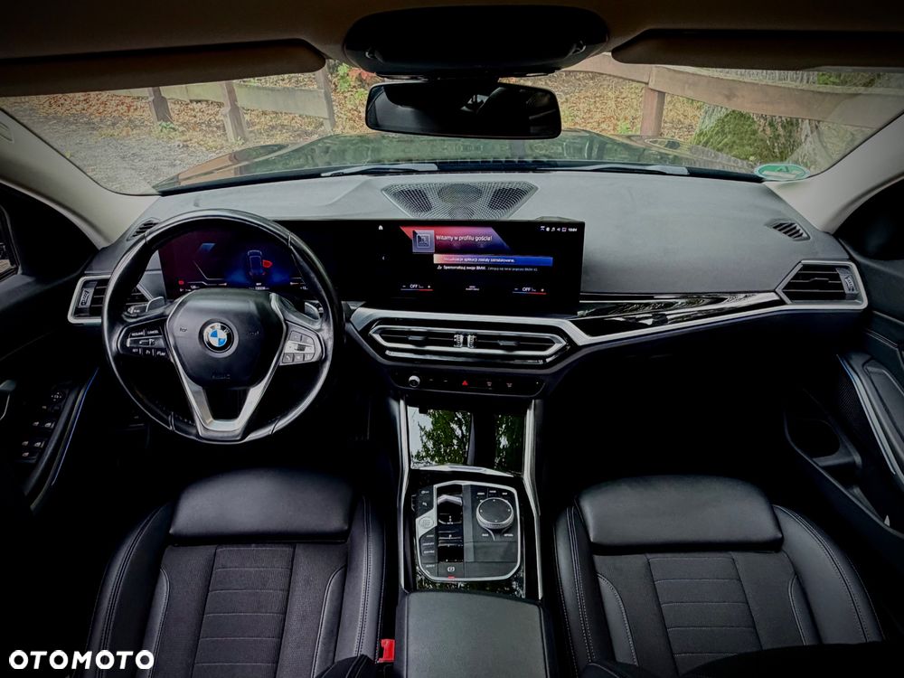 BMW Seria 3 318d MHEV - 24