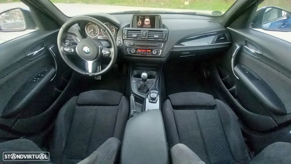 BMW 118 d Pack M - 32