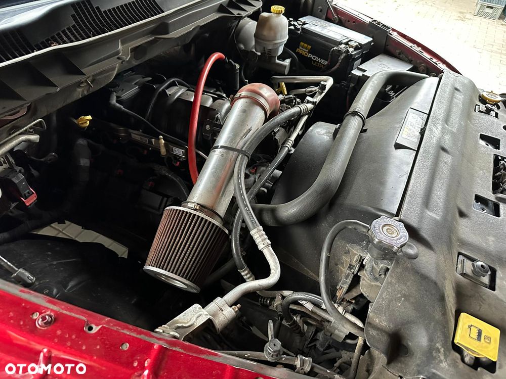 RAM 1500 - 12