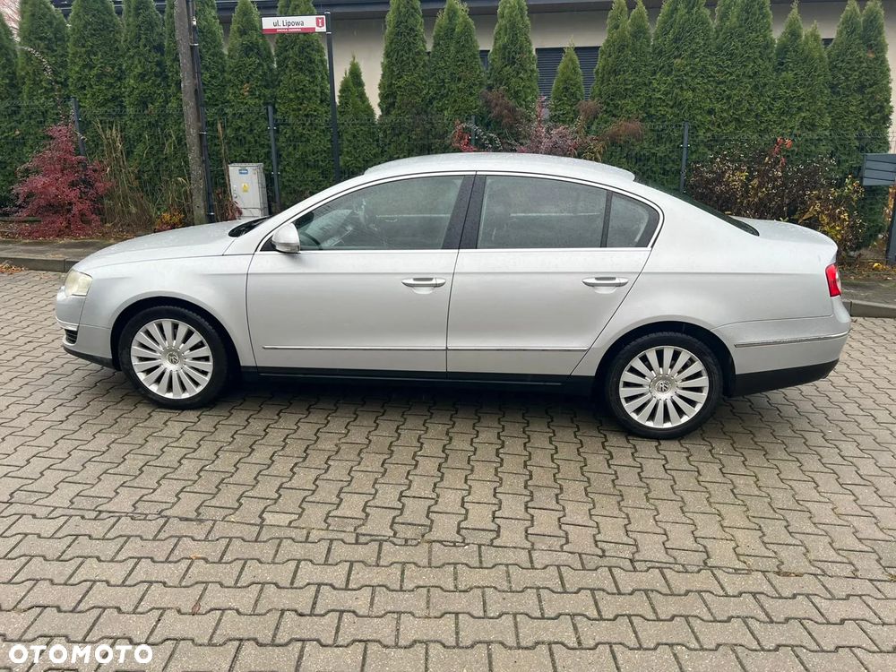 Volkswagen Passat 2.0 Blue TDI SCR Highline - 9