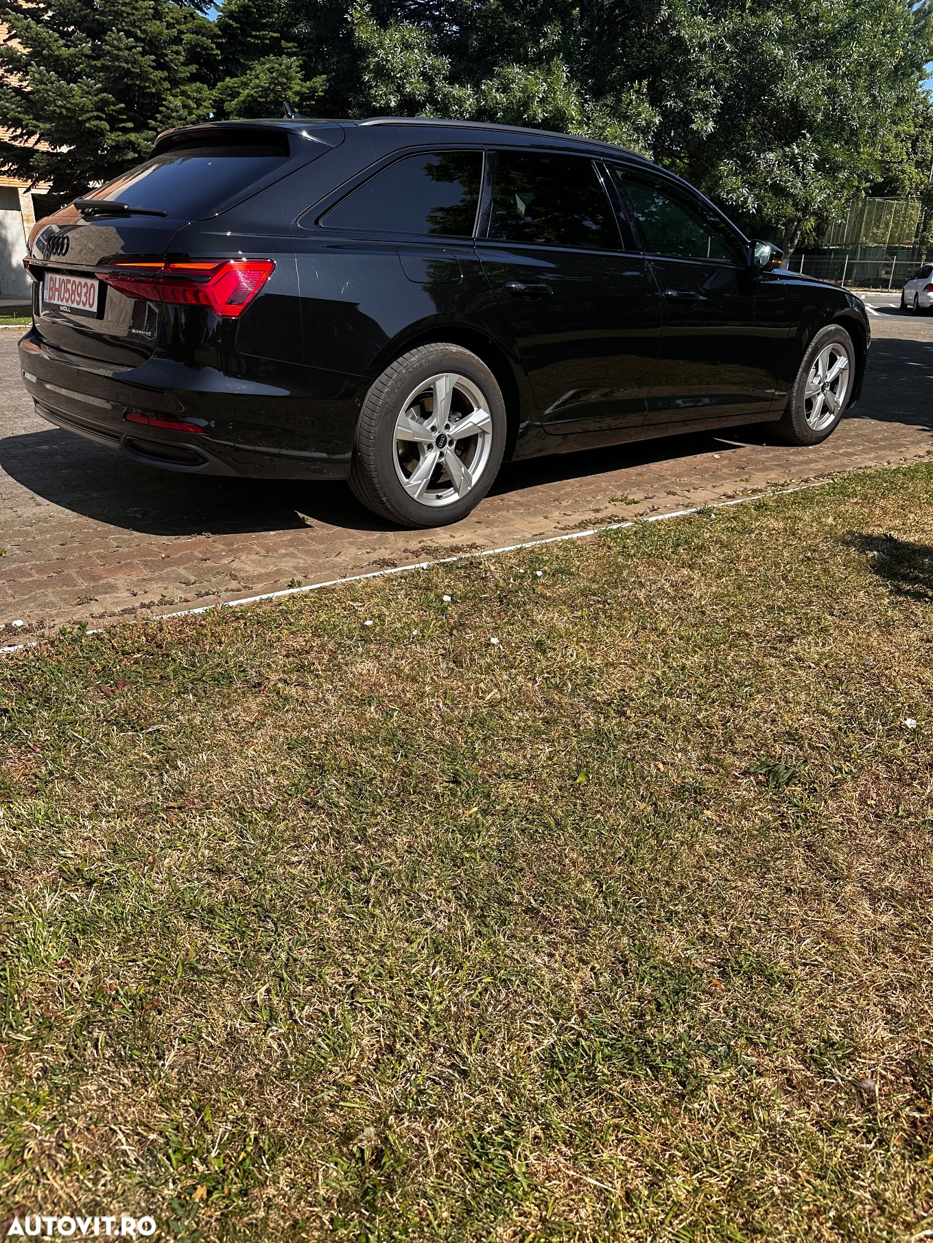 Audi A6 Avant 2.0 40 TDI quattro S tronic Design - 29