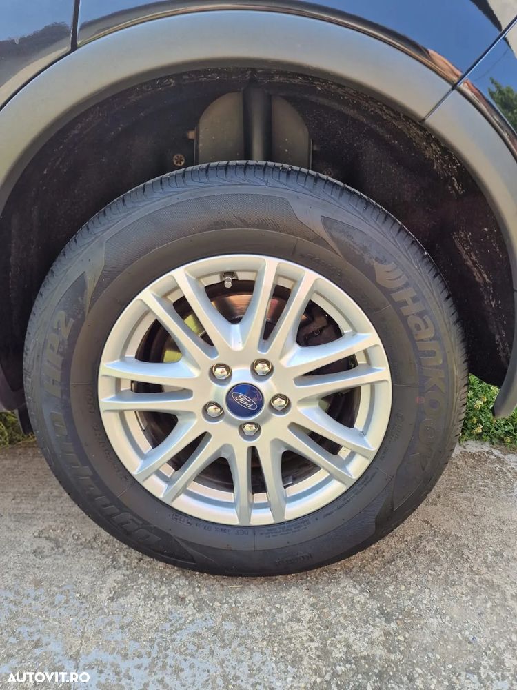 Ford Kuga 2.0 TDCi 4WD Titanium - 14