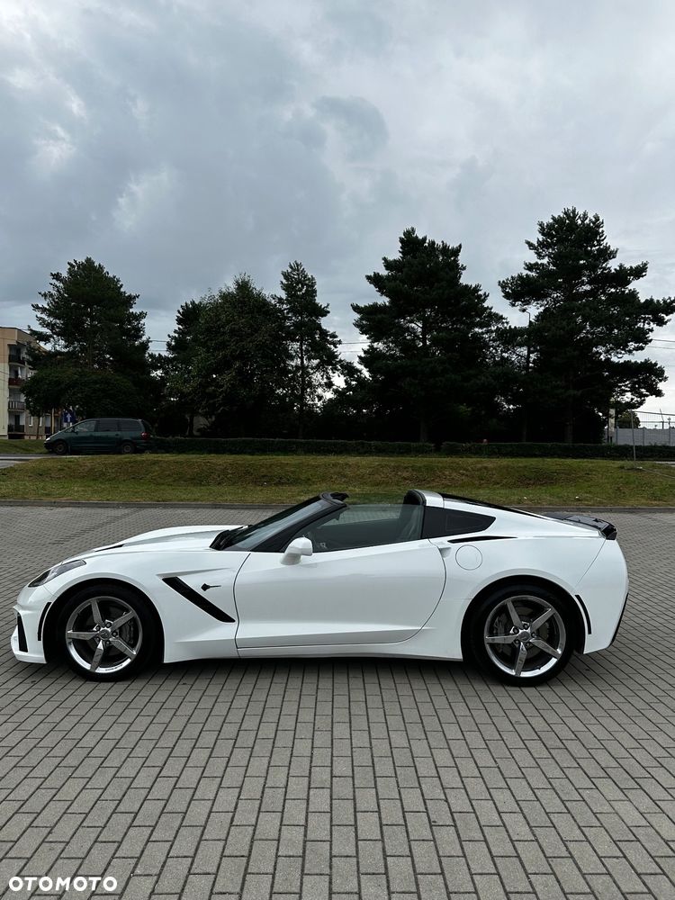 Chevrolet Corvette - 6