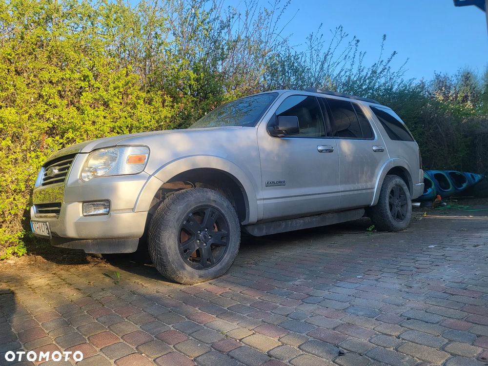 Ford Explorer 4.0 4WD - 7