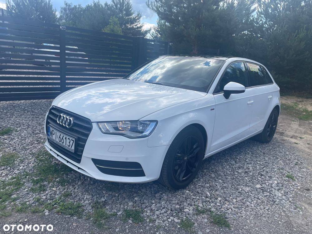 Audi A3 Sportback - 1