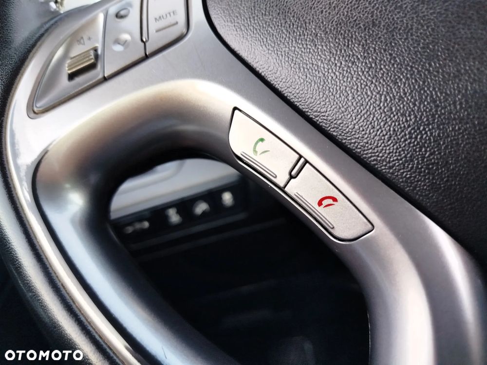 Hyundai ix35 2.0 CRDi Premium - 26
