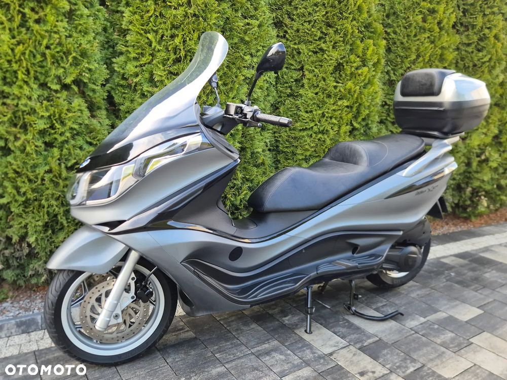 Piaggio X10 - 7