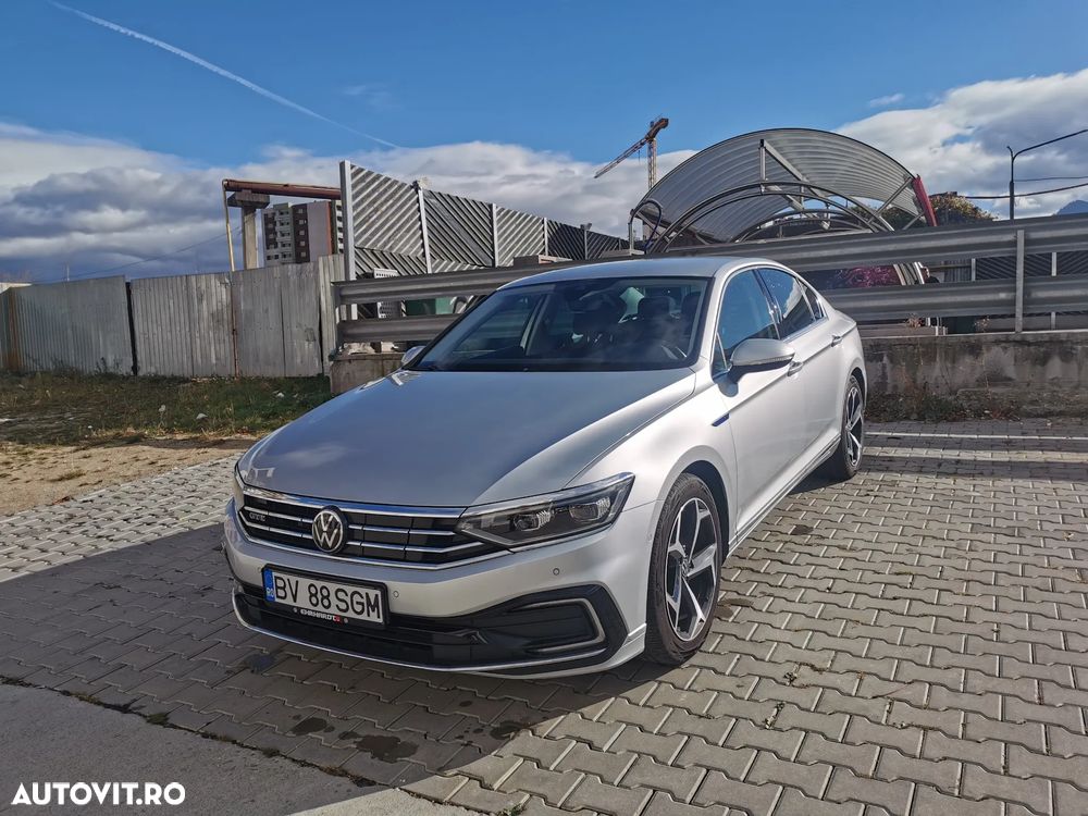Volkswagen Passat 1.4 TSI Plug-In-Hybrid DSG GTE - 1