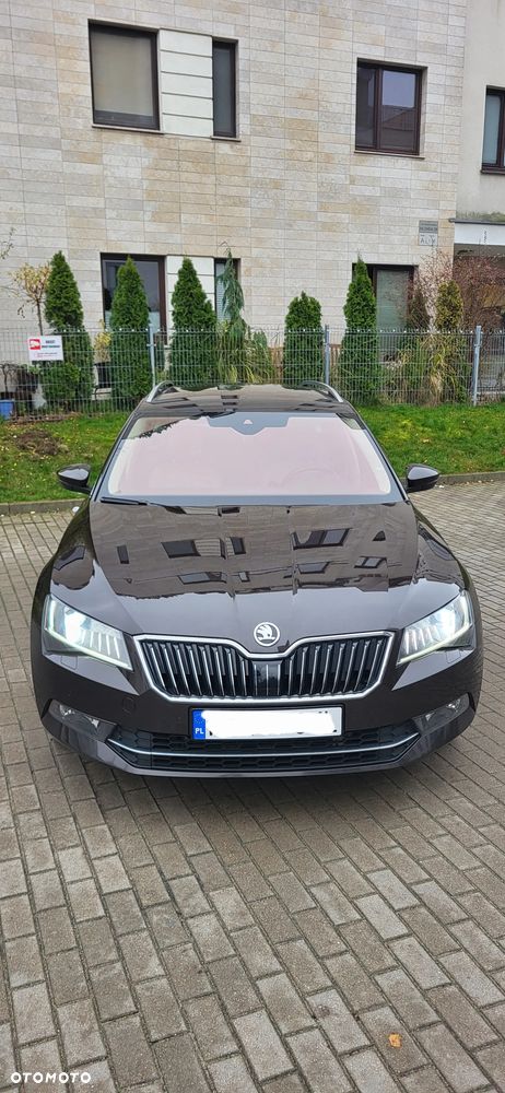 Skoda Superb 2.0 TDI L&K DSG - 5