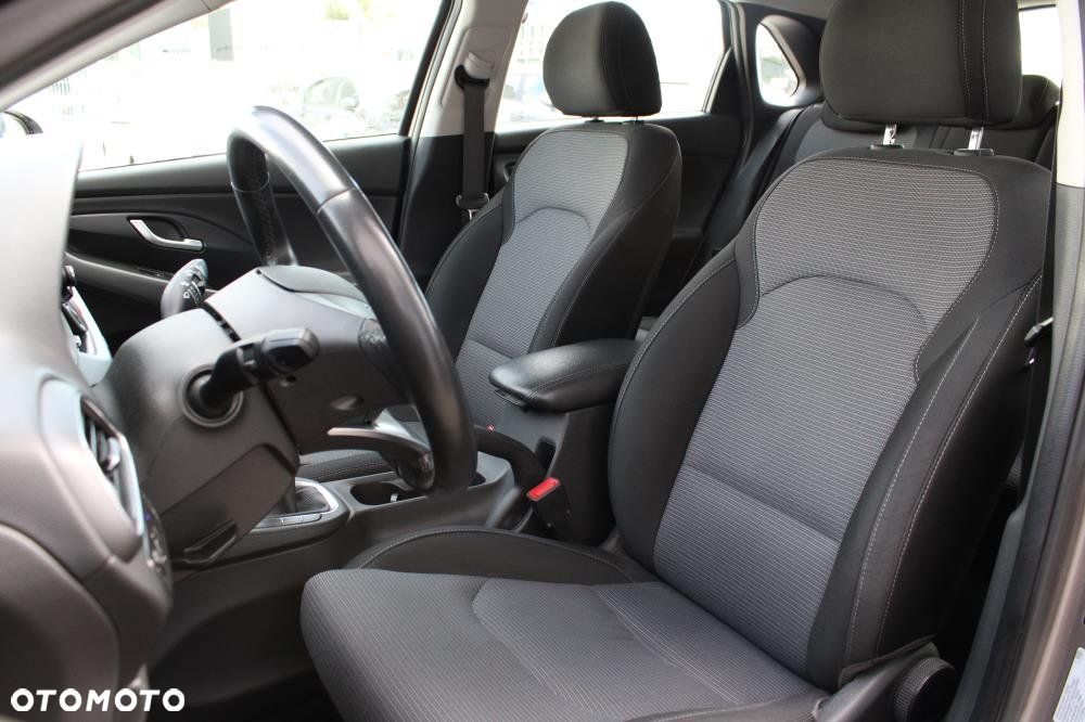 Hyundai i30 - 8