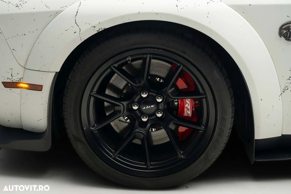 Dodge Challenger Automatik SRT Hellcat - 12