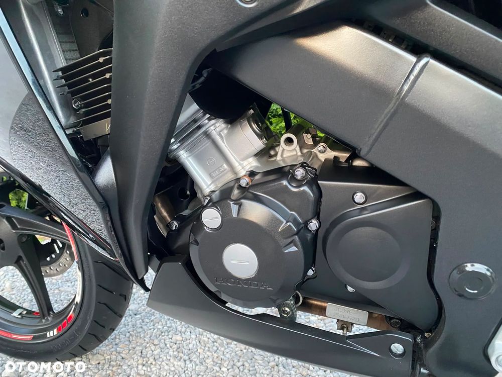 Honda CBR - 26