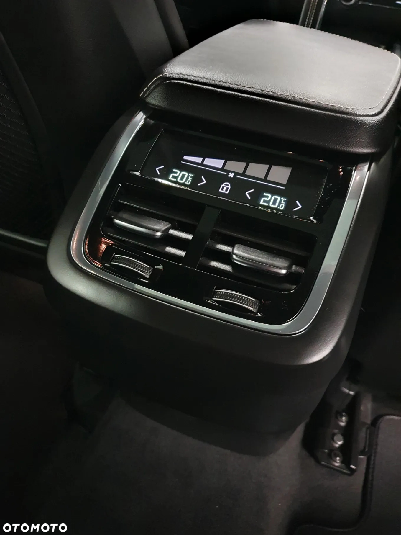 Volvo XC 60 B5 D AWD Geartronic RDesign - 21