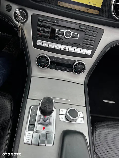 Mercedes-Benz SL 500 7G-TRONIC - 9