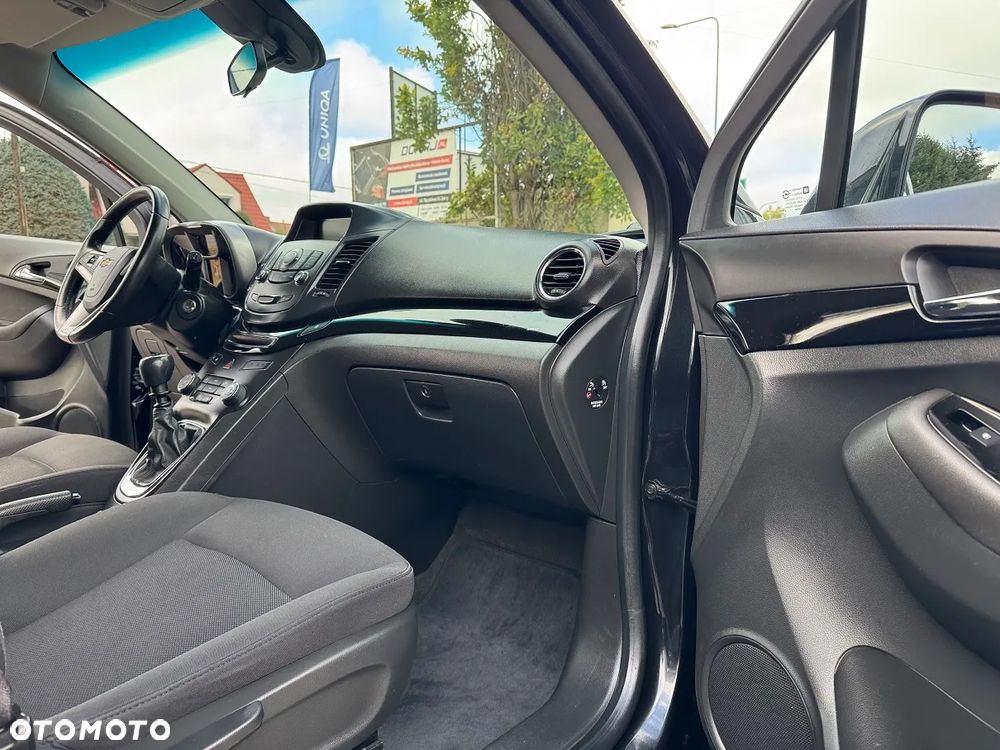 Chevrolet Orlando - 30