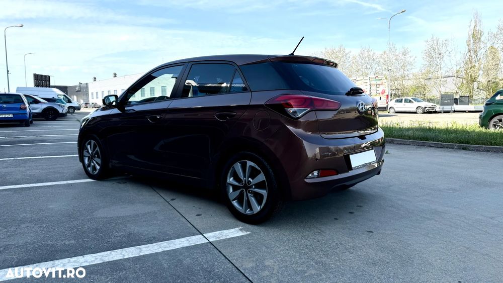 Hyundai i20 1.2 Highway - 3