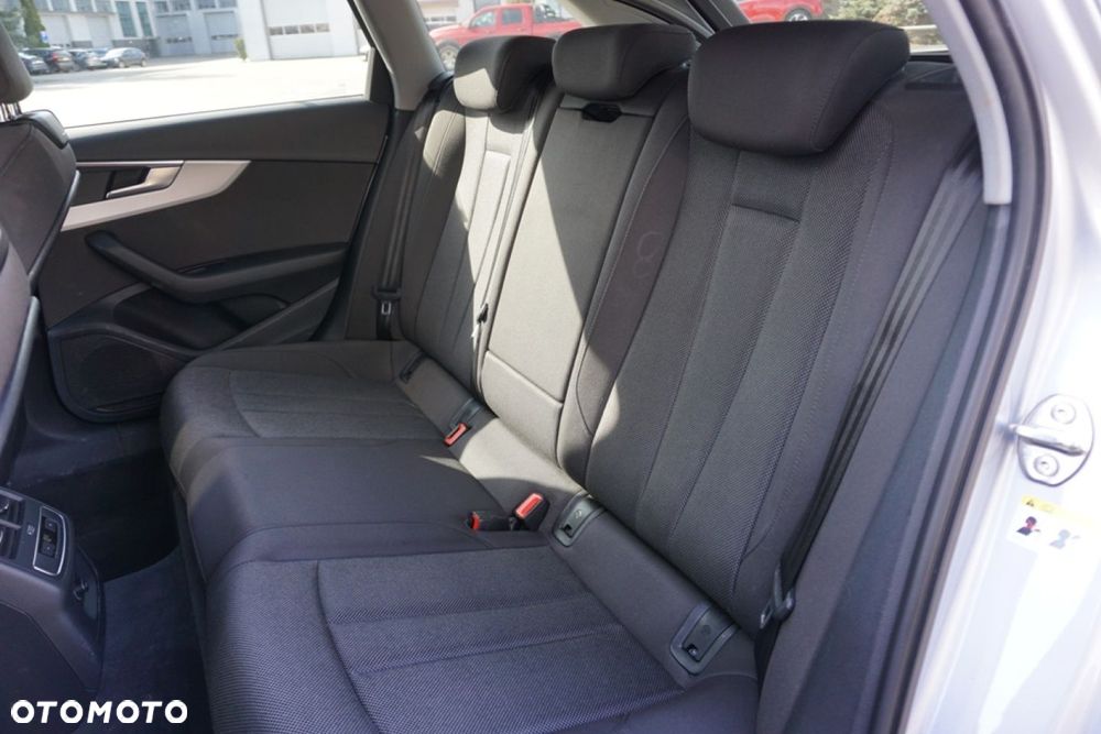 Audi A4 Avant - 12